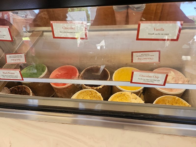 Good Luck Choosing From That Giant Flavor List