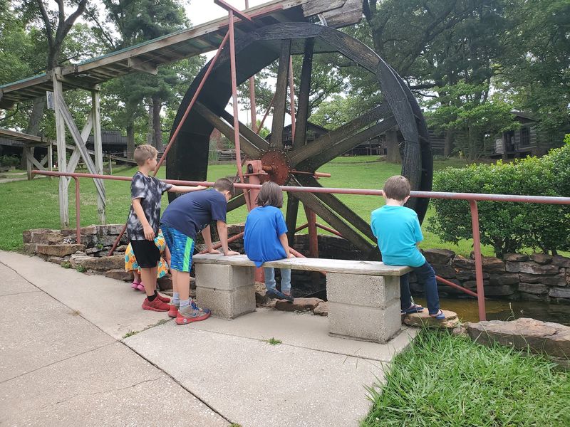 Hands-On Corners for Young Pioneers