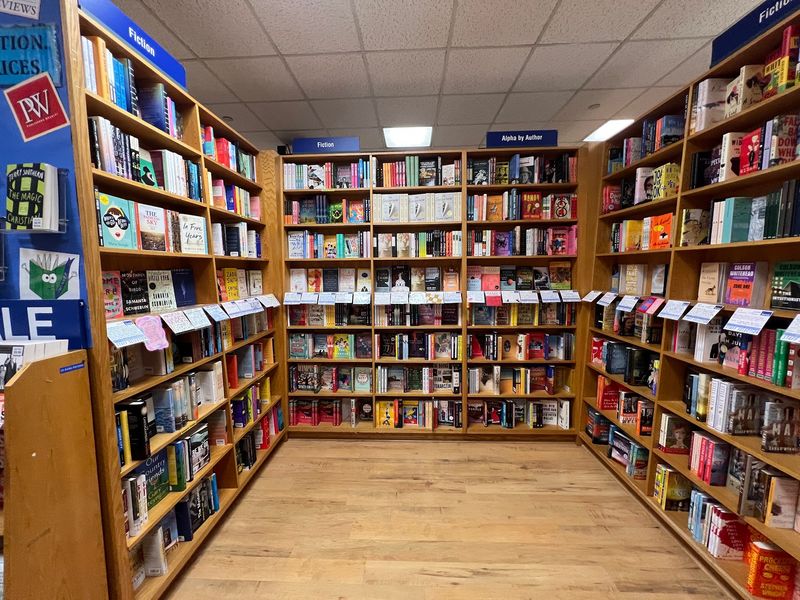 Handwritten Staff Picks Turn Browsing Into A Treasure Hunt