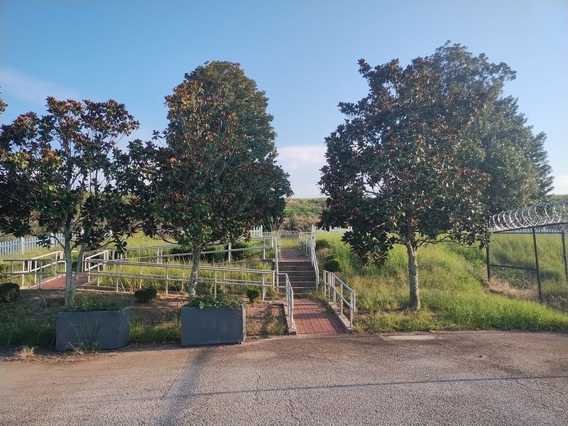 Hart Cemetery, a Family Hilltop