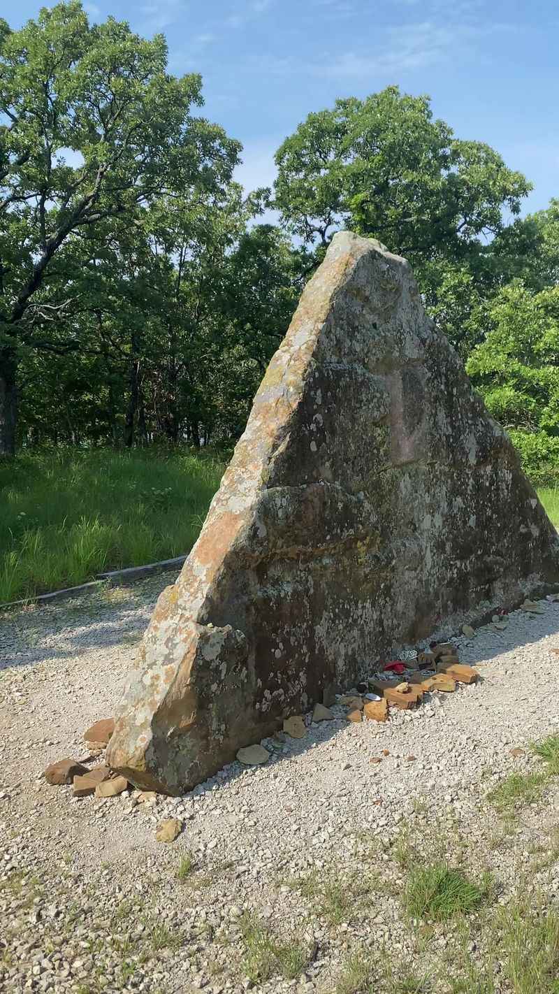 Healing Rock Trail (1/8 Mile), Skiatook, OK