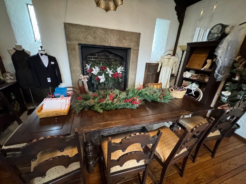 Help For Weddings, Farewells, And Formal Nights Help For Weddings, Farewells, And Formal Nights