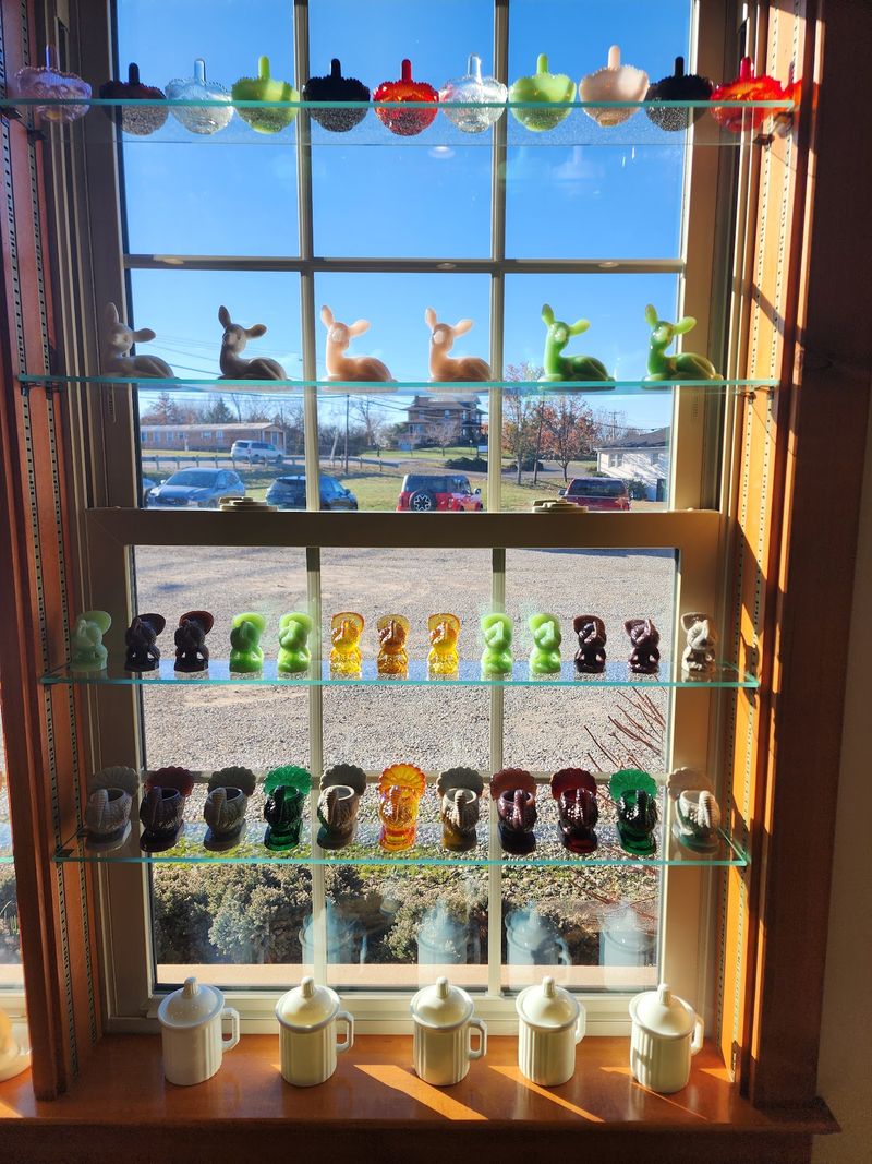 Hens, Unicorns, And Other Glass Critters Are Waiting Hens, Unicorns, And Other Glass Critters Are Waiting