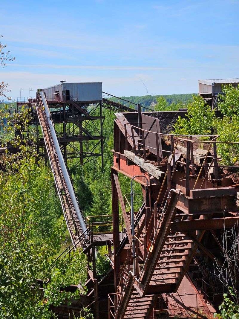 Hill Annex Mine State Park