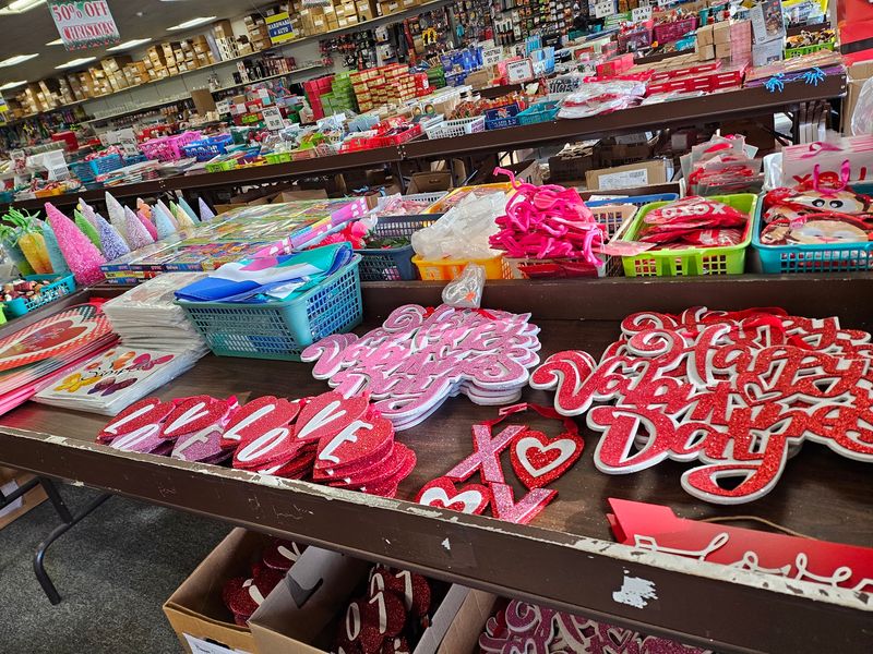 Holiday Aisles That Change With the Calendar Holiday Aisles That Change With the Calendar