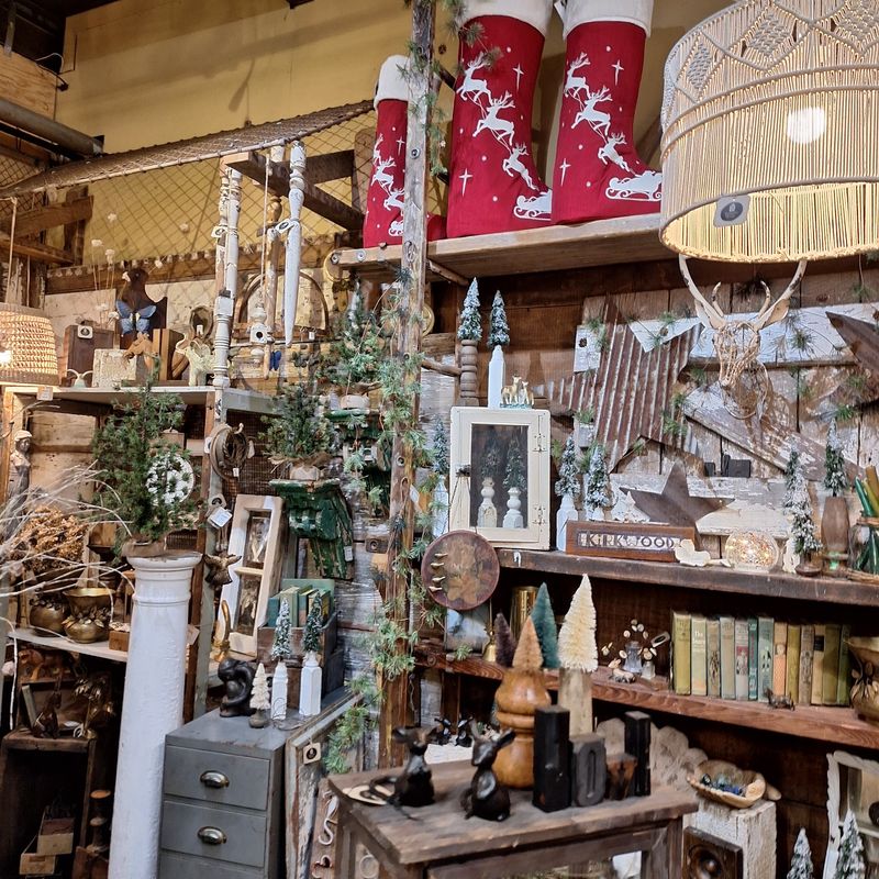 Holiday Events Turn The Warehouse Into A Party Holiday Events Turn The Warehouse Into A Party