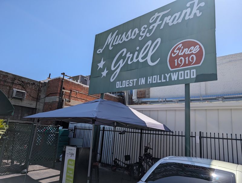 Hollywood's Oldest Restaurant Still Going Strong