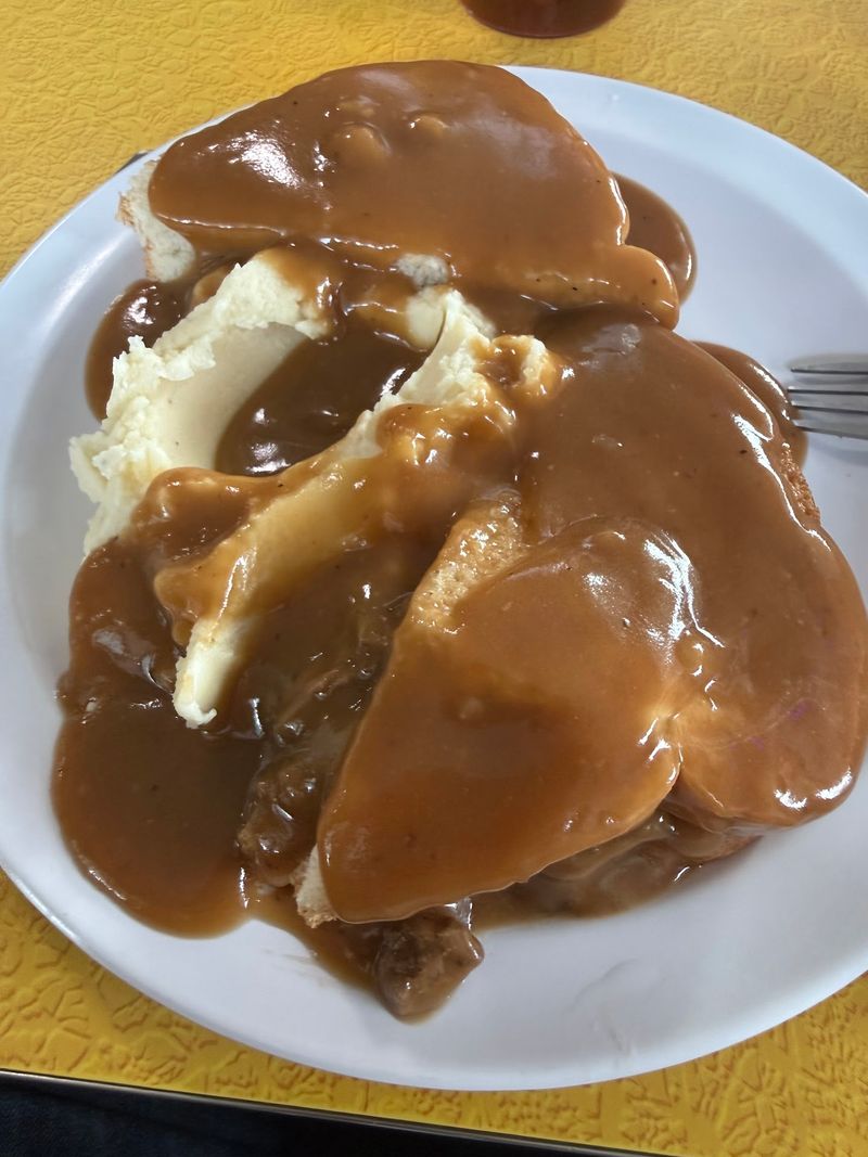 Hot Roast Beef Worth the Drive
