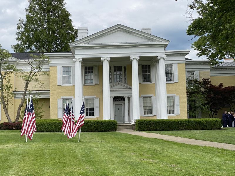 How A Cleveland Industrialist Gave The Farmhouse Its Glow-Up How A Cleveland Industrialist Gave The Farmhouse Its Glow-Up