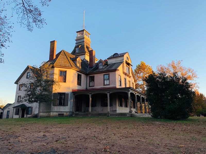 How Private Land Turned Public