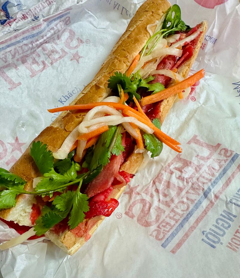 Lee's Sandwiches