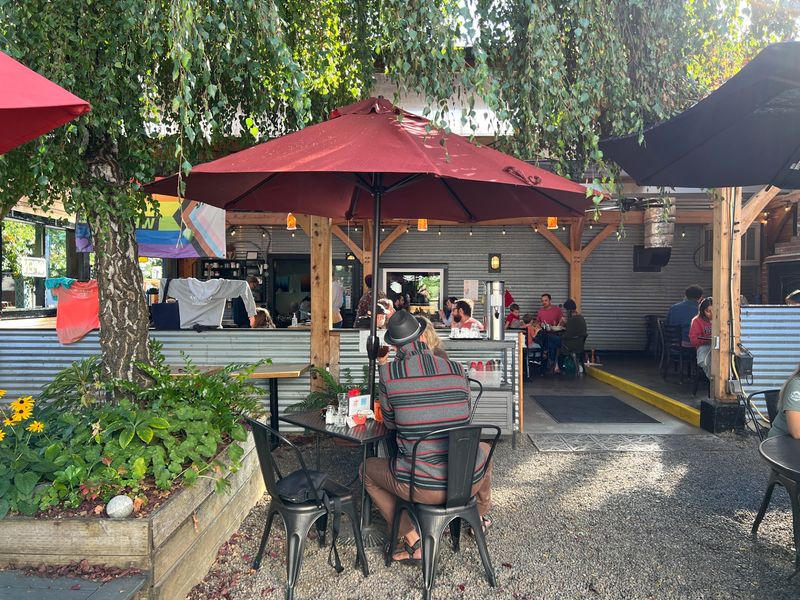Local Art, Fresh Herbs, and a Greener Way to Eat