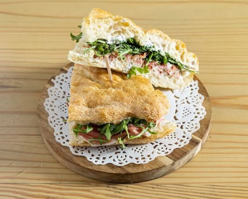 Lunch Goes Beyond Bread With Lasagna, Pizza, and Burrata Lunch Goes Beyond Bread With Lasagna, Pizza, and Burrata