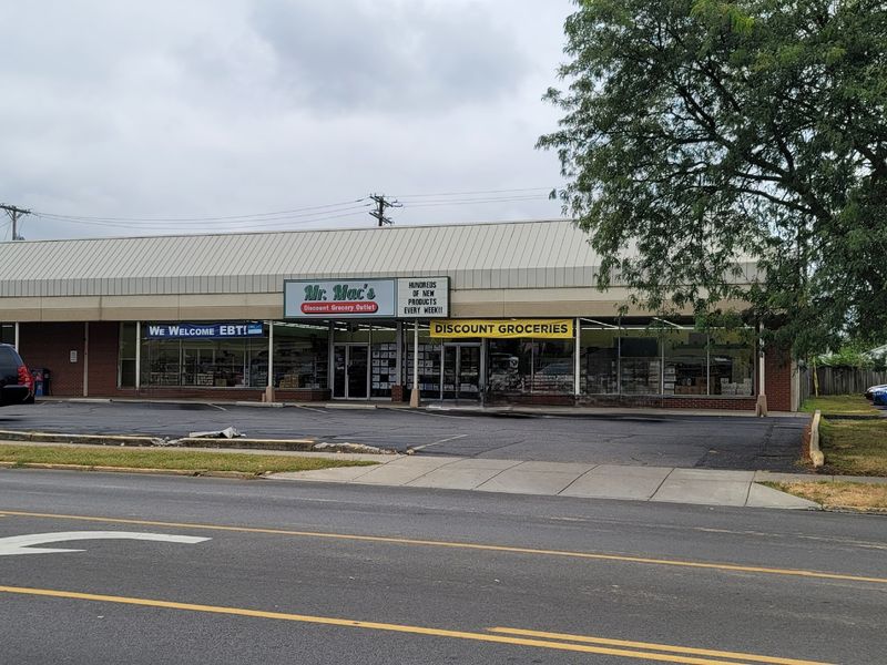 Main Street Location Makes It an Easy Ohio Road Trip Stop Main Street Location Makes It an Easy Ohio Road Trip Stop