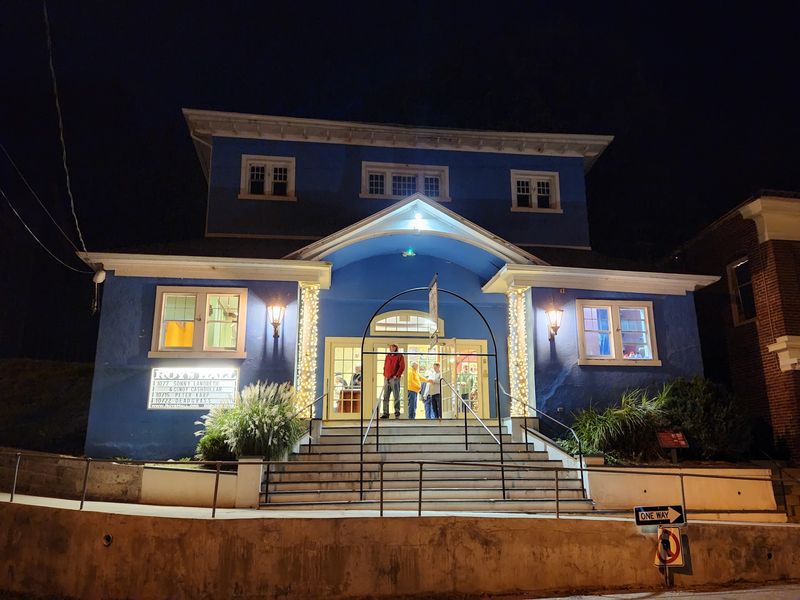 Make A Whole Evening Out Of Main Street Make A Whole Evening Out Of Main Street