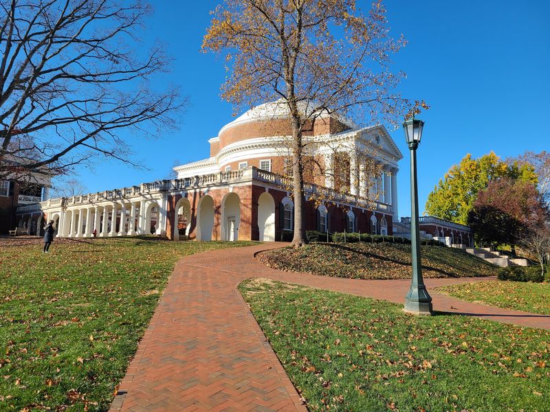 Make A Whole Weekend Of Jefferson's Charlottesville Make A Whole Weekend Of Jefferson's Charlottesville