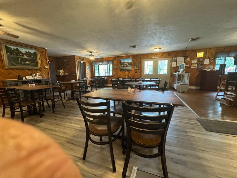 Melanie's Family Restaurant, Aurora, WV