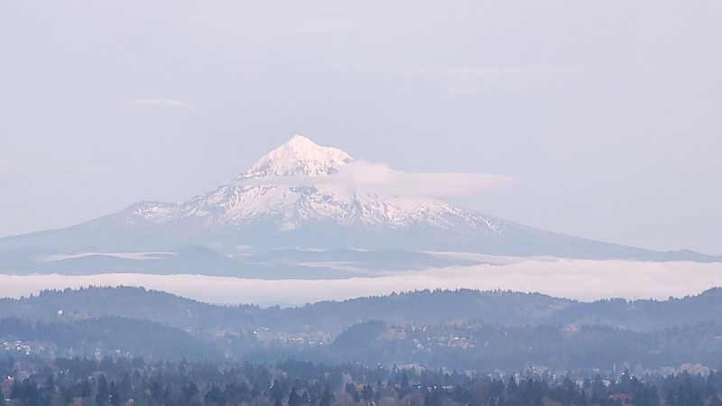 Mountains That Steal the Show Mountains That Steal the Show