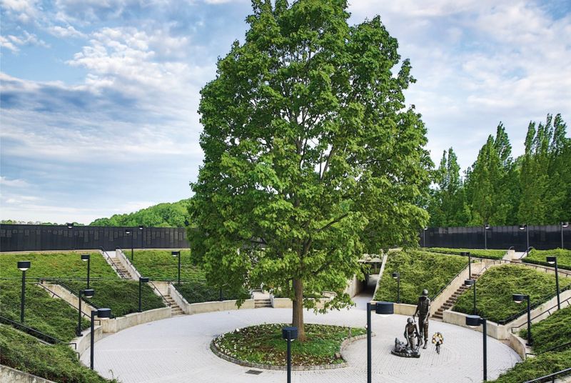 New Jersey Vietnam Veterans' Memorial and Museum New Jersey Vietnam Veterans' Memorial and Museum