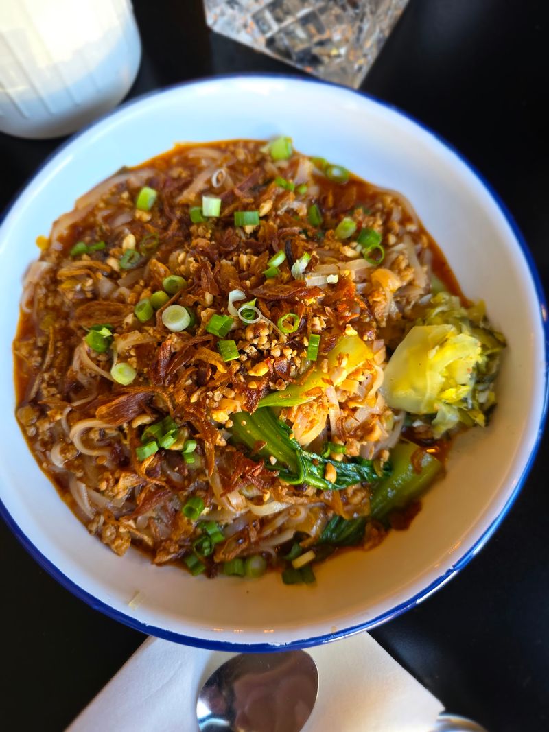 Noodles, Dumplings and Fried Chicken Worth Sharing