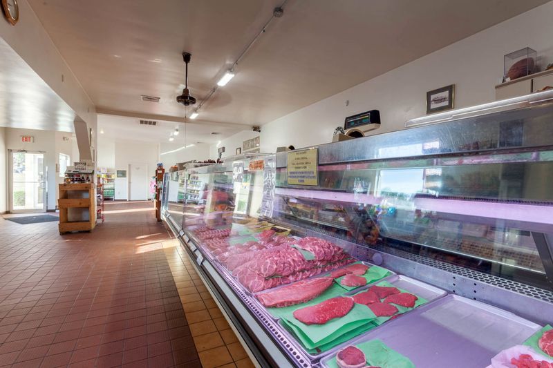Oberle Meats (Beef Sausage and Boneless Deer Processing) Oberle Meats (Beef Sausage and Boneless Deer Processing)
