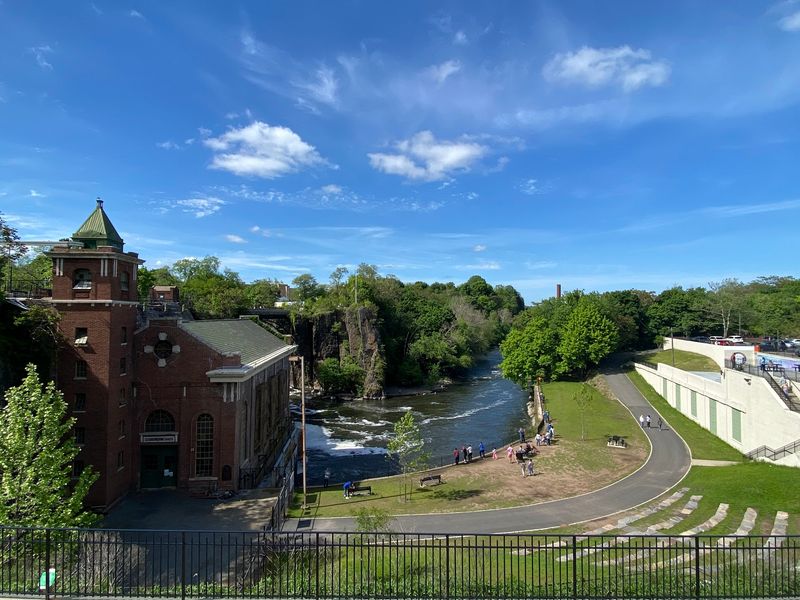 Old Brick Mills With Surprisingly Busy Résumés