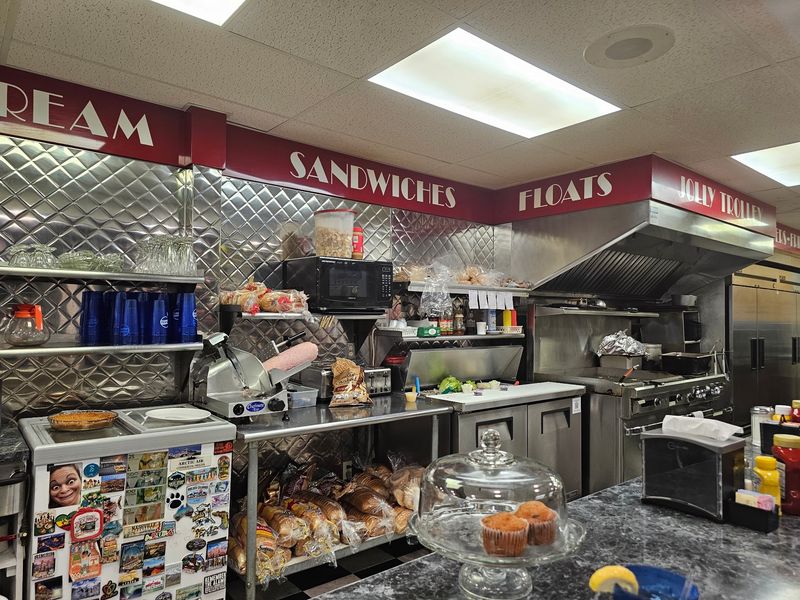 Old-Fashioned Soda Shop Vibes Come Standard Here Old-Fashioned Soda Shop Vibes Come Standard Here