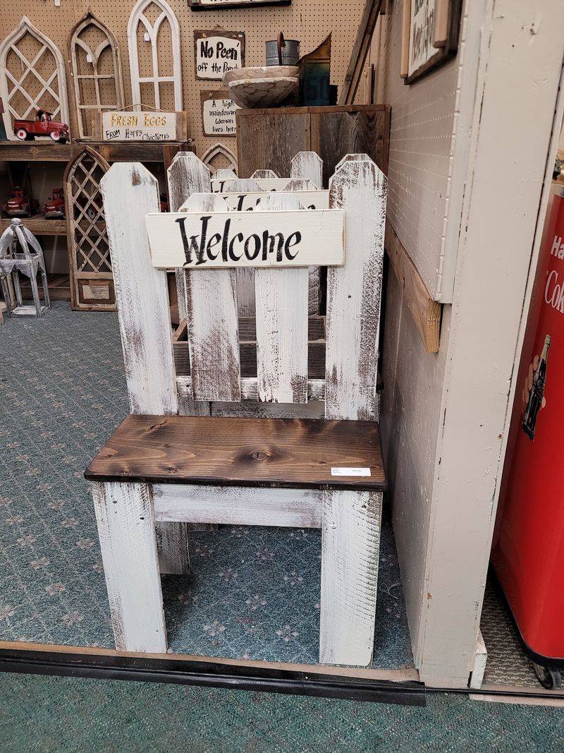 Old Signs And Salvage Pieces Can Give Any Room A Backstory