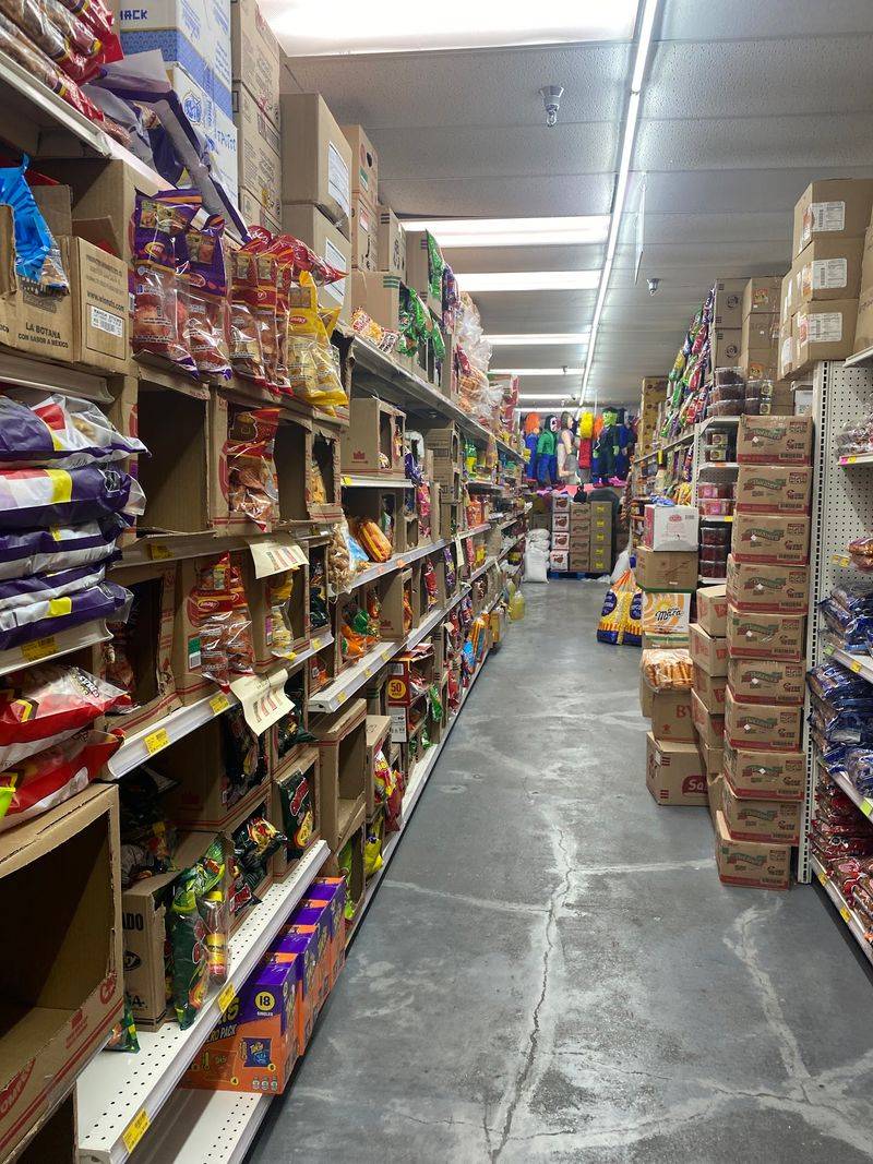Over 3,000 Treats Means You Should Bring a Shopping Plan