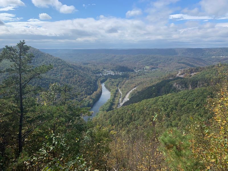 Overlooks That Make You Forget Your Legs