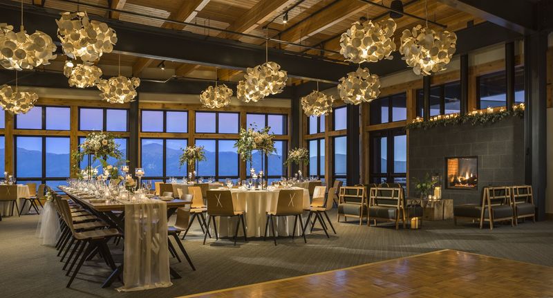 Oysters, Prime Rib, And A Kids' Corner Walk Into A Buffet Oysters, Prime Rib, And A Kids' Corner Walk Into A Buffet