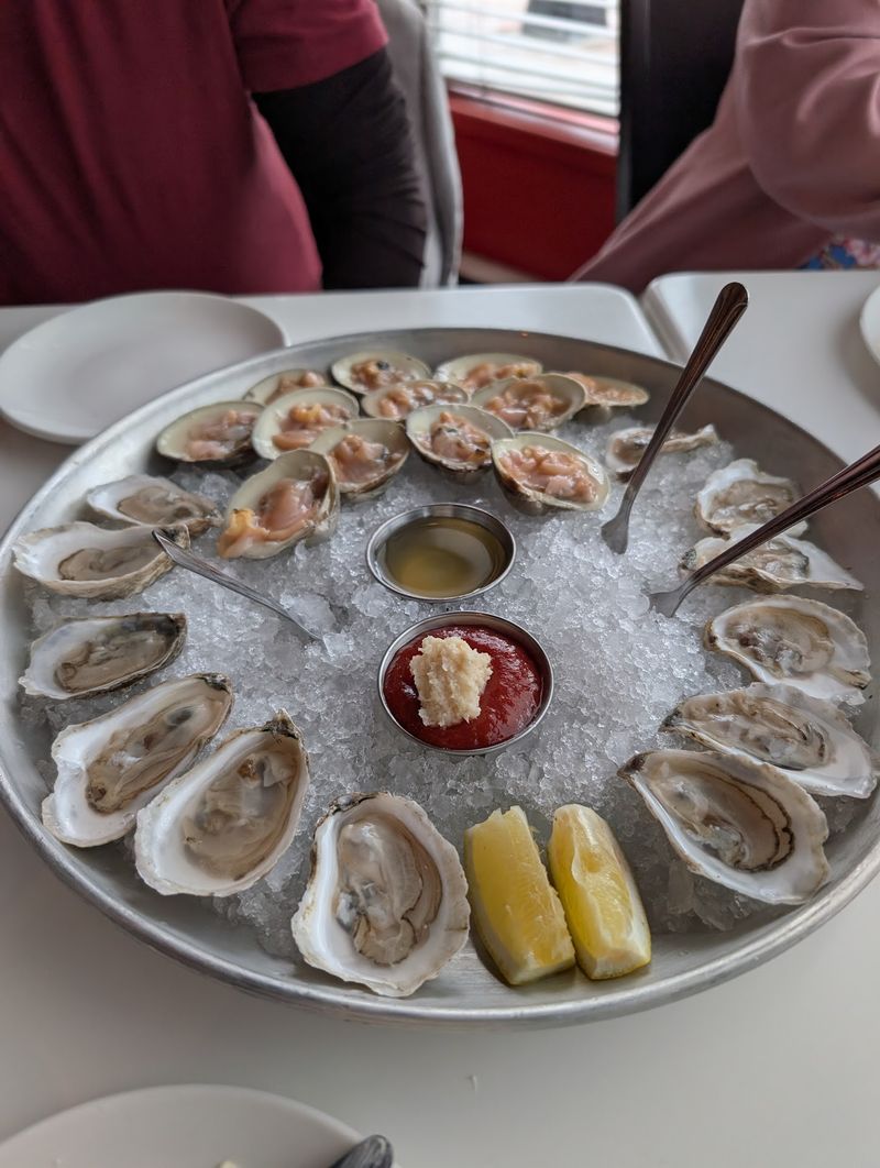 Oysters That Work Harder Than You Do Oysters That Work Harder Than You Do
