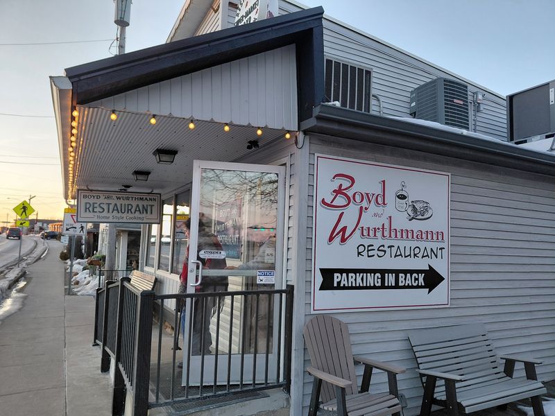 Park Out Back and Shop Your Way Up Main Street