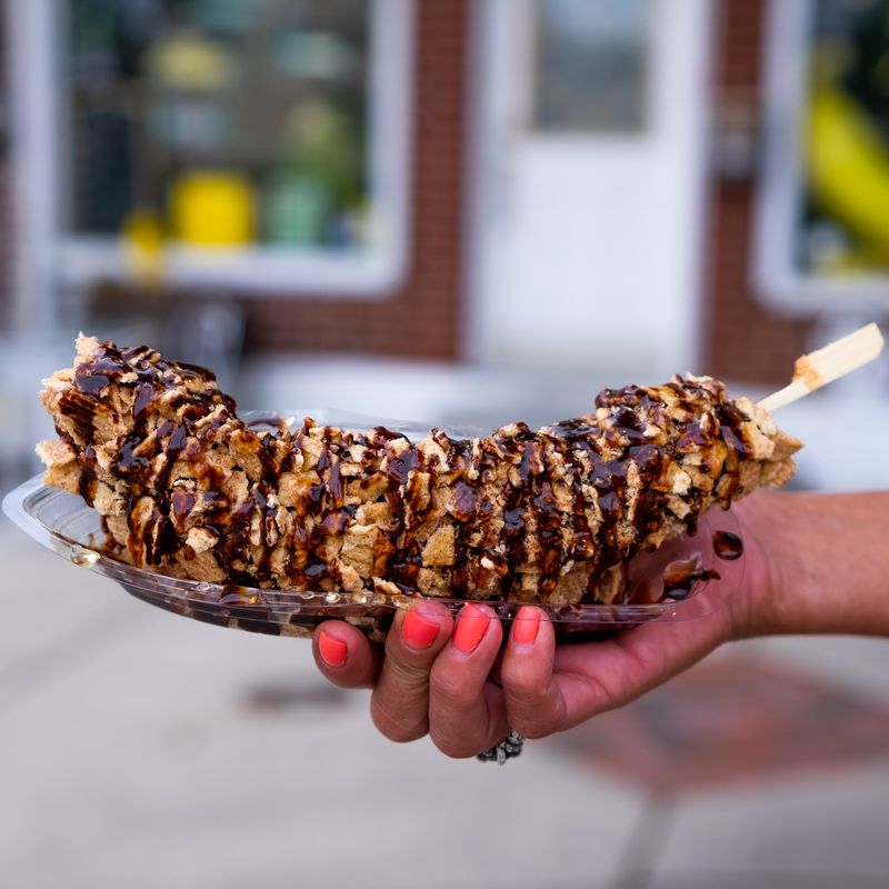 Party Trays And Market Booths Bring The Bananas To You