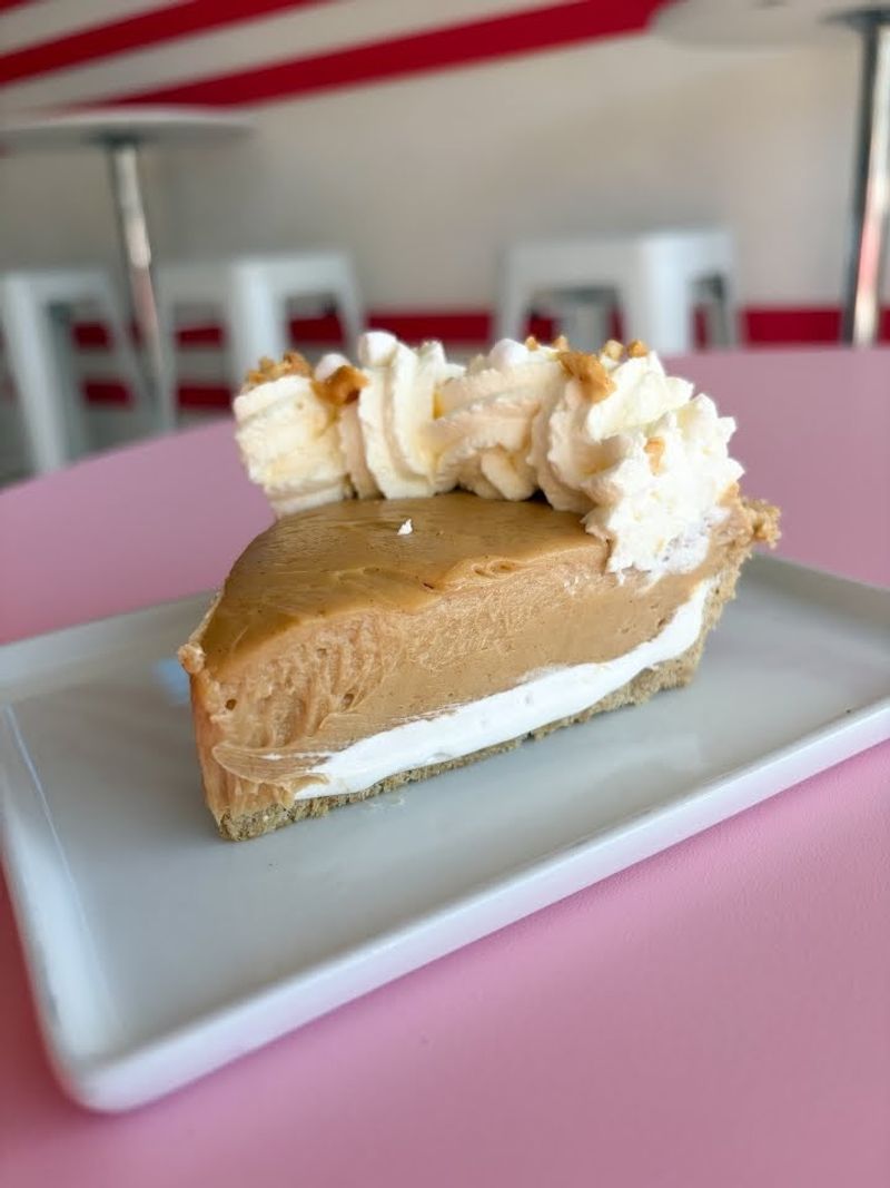 Peanut Butter Chocolate Pie at Pie Junkie