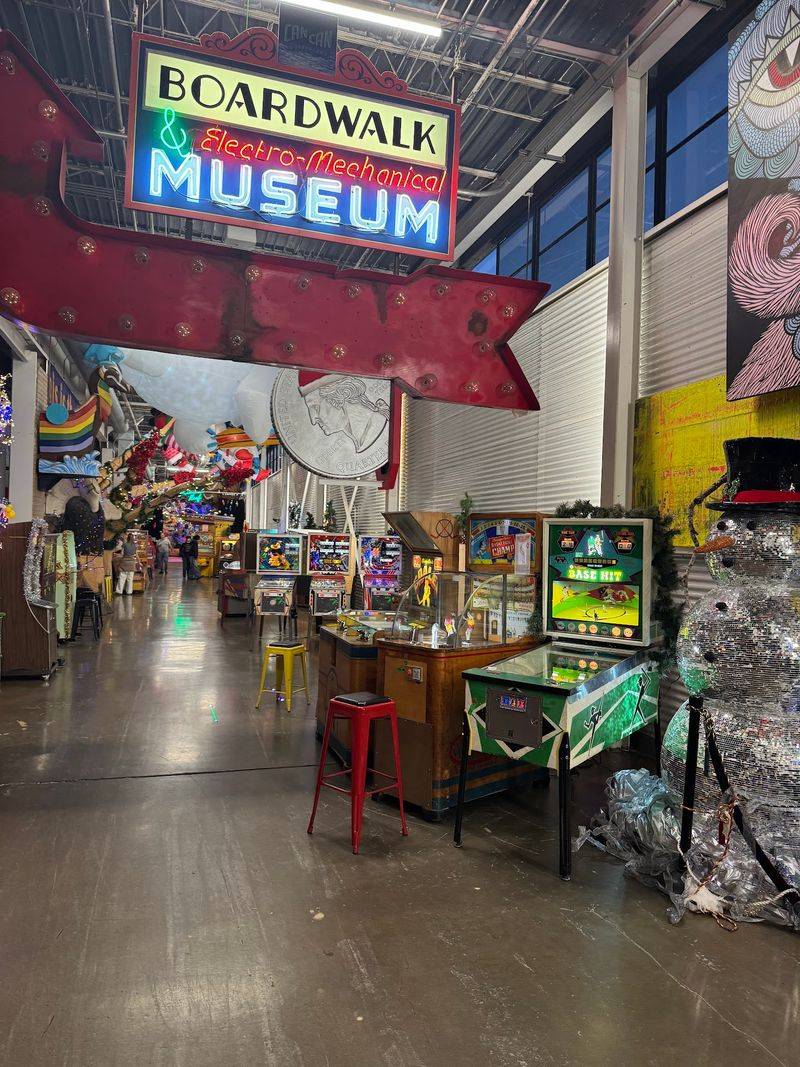Pinball Paradise Through the Decades Pinball Paradise Through the Decades