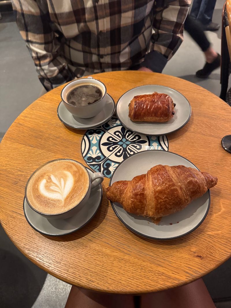 Plan Your Sweet Escape to Congress Street