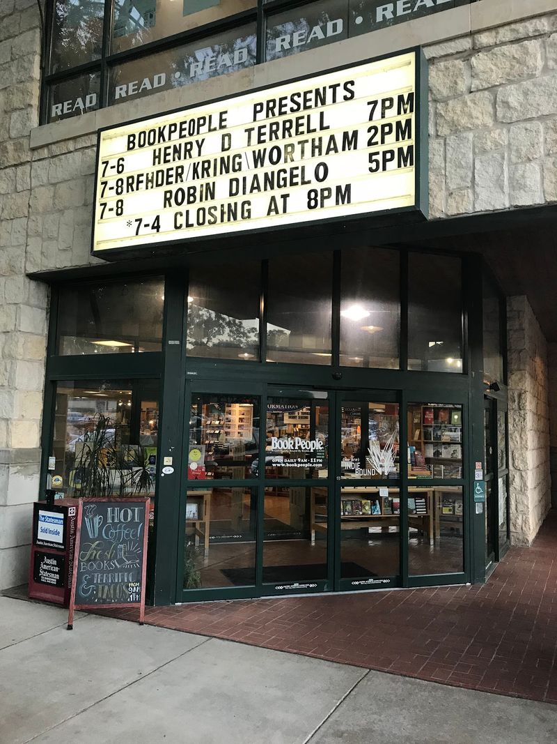 Plan Your Visit Around A Very Handy Downtown Spot