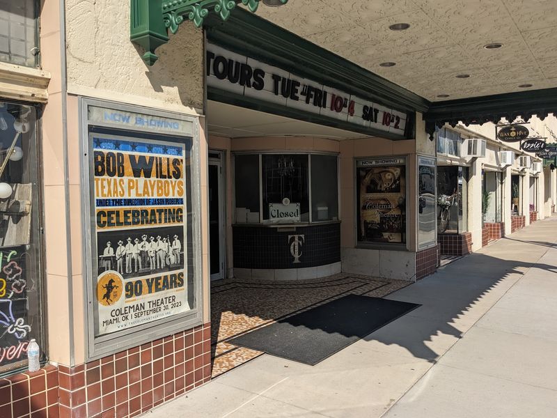 Planning Your Trip to 103 N Main Street