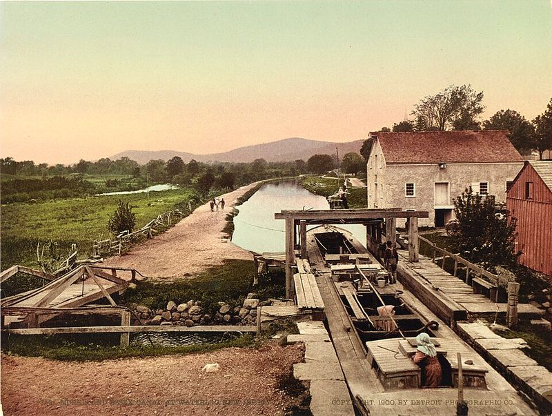 Planning a Visit to the Old Canal Town Planning a Visit to the Old Canal Town