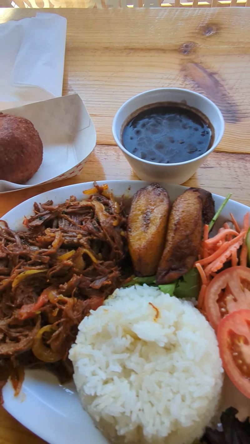 Plates So Homestyle You Might Want To Call Your Grandma