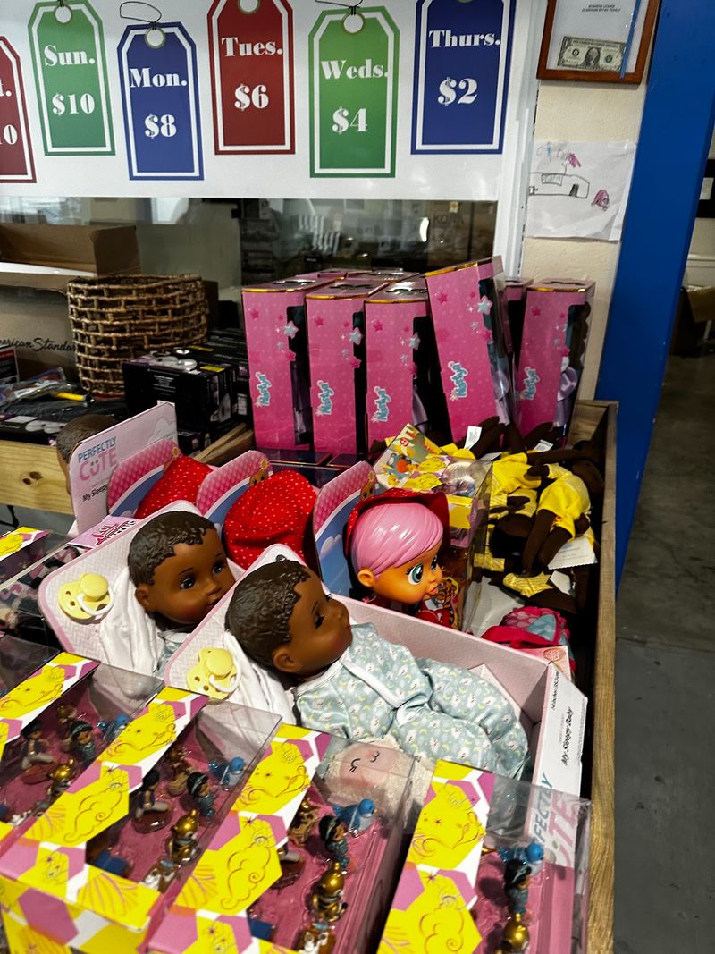 Prices Start High On Saturday And Tumble All Week Long Prices Start High On Saturday And Tumble All Week Long