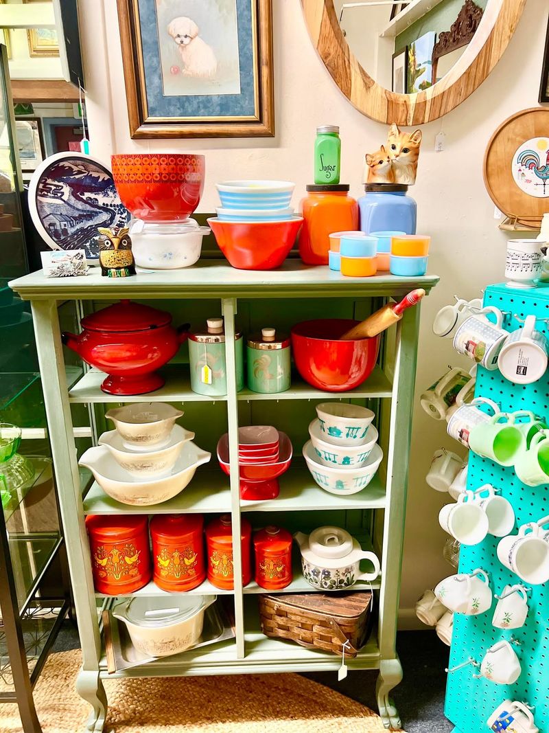 Pyrex Fans Should Probably Clear Some Cabinet Space