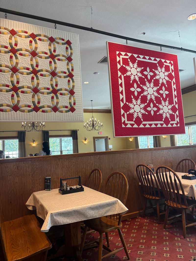 Quilts on the Walls, Comfort on the Plate