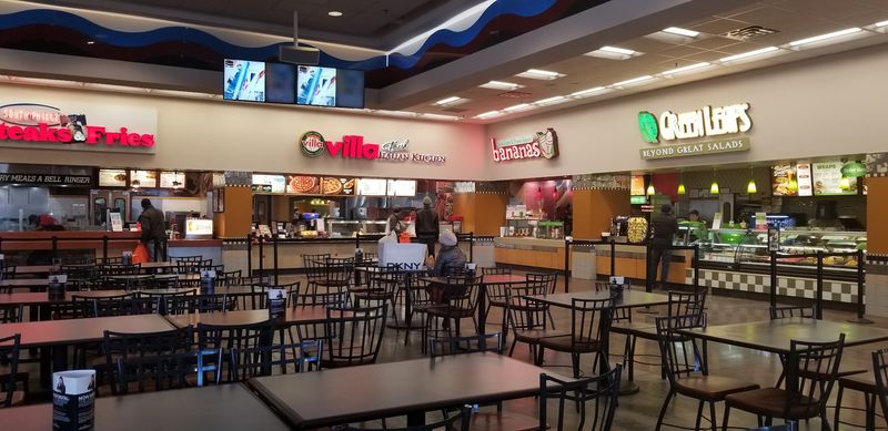 Refuel At The Food Court Before Round Two