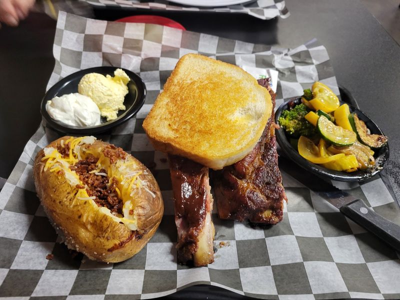Ribs, Pulled Pork, and Pork Chops