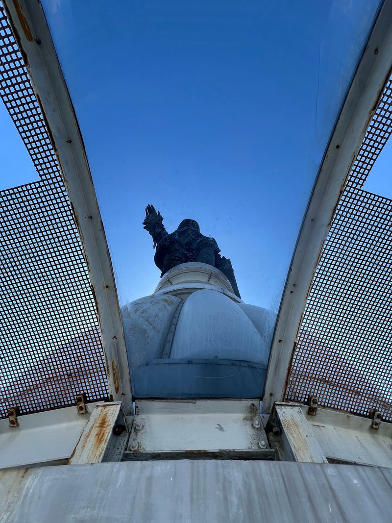 Riding a Century-Old Elevator to His Feet Riding a Century-Old Elevator to His Feet