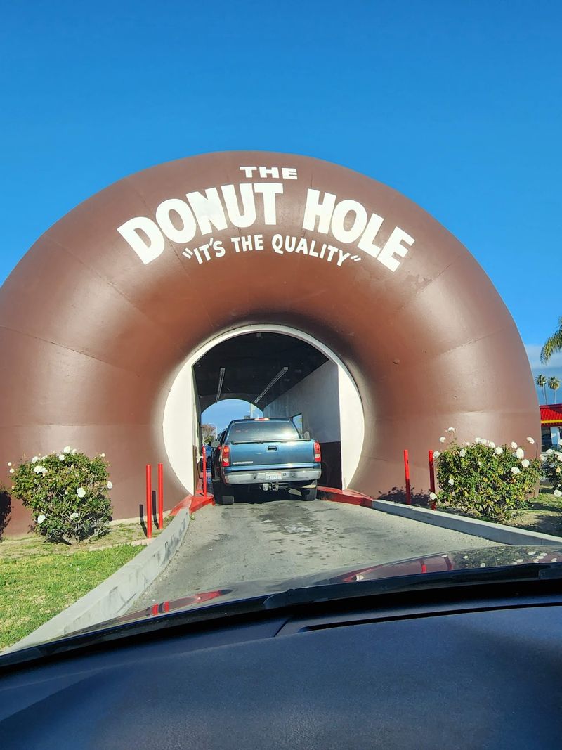Rolling Through the Hole Like a Movie Scene Rolling Through the Hole Like a Movie Scene