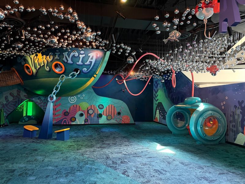 Science Exhibits Kids Can Touch
