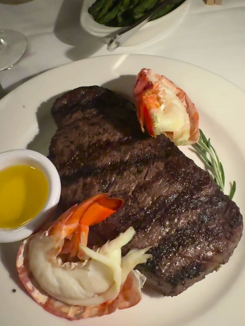 Seafood Fans Won't Feel Left Out For A Second